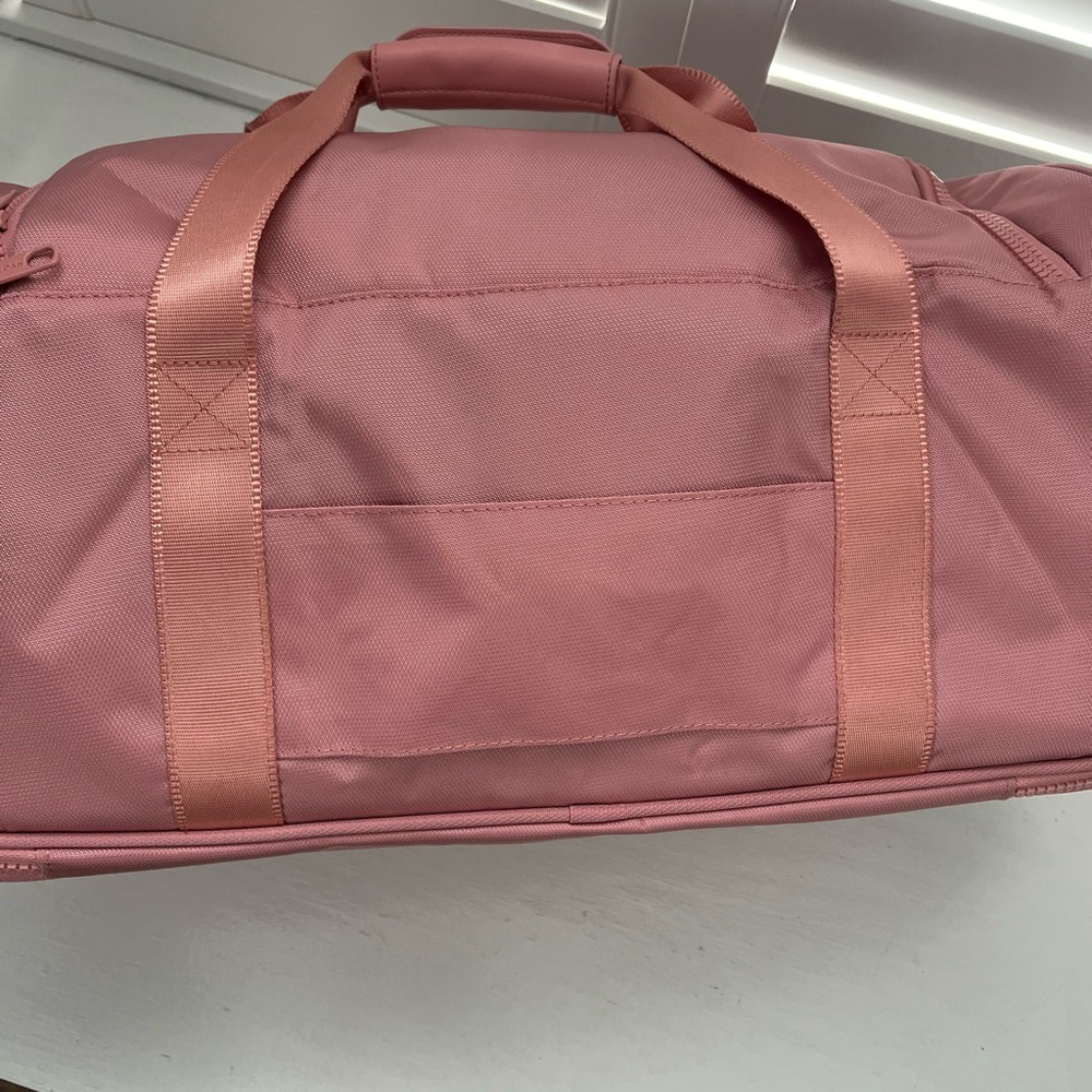 Brand new calpak pink bag - Picture 3 of 6